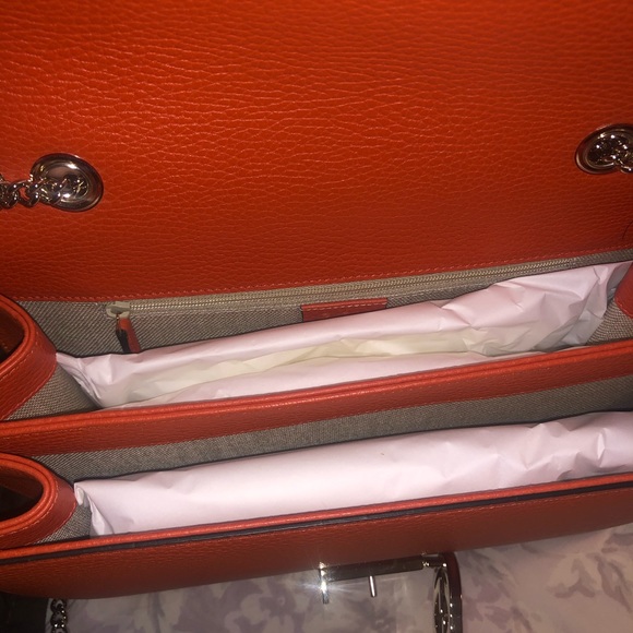 BRAND NEW Gucci Double G Shoulder Bag - Picture 3 of 4